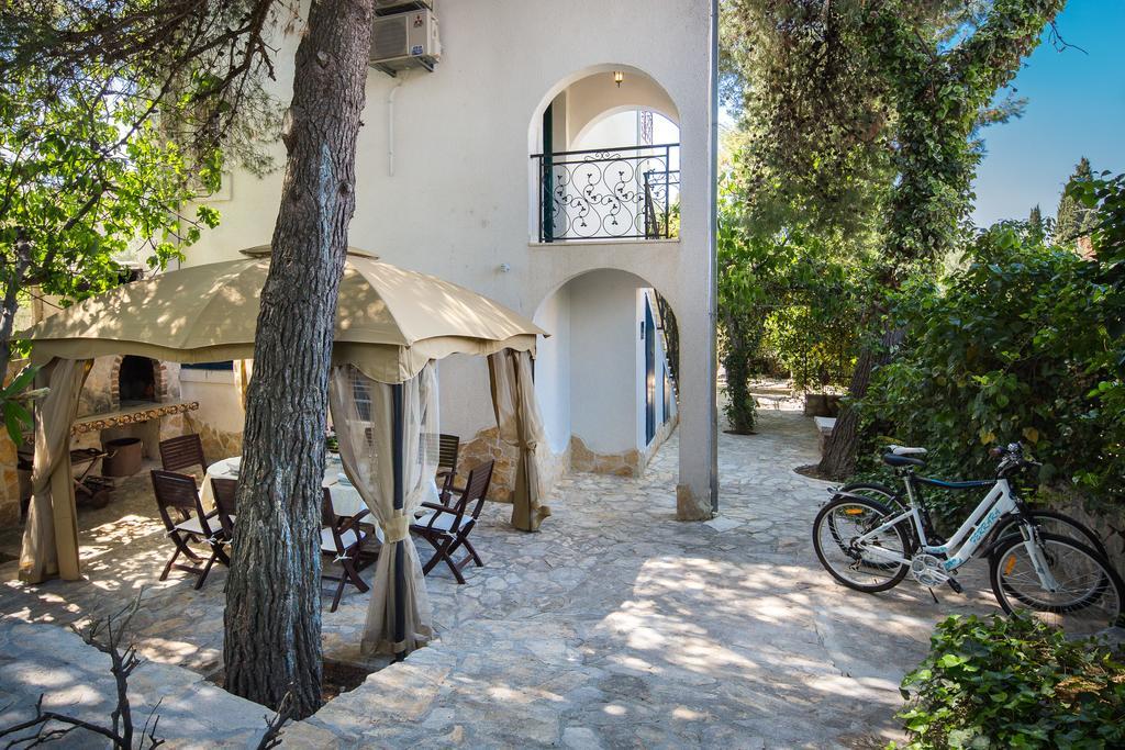 Villa Em Trogir Exteriér fotografie